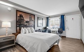 Executive Lodge